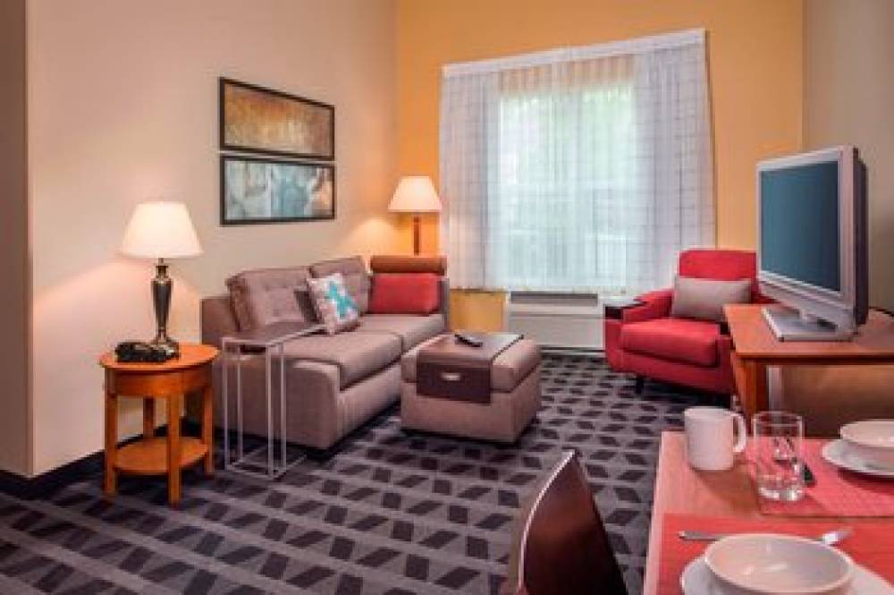 TownePlace Suites By Marriott Clinton At Joint Base Andrews 9