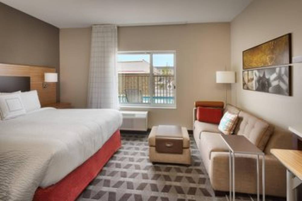 TownePlace Suites By Marriott Clovis 10