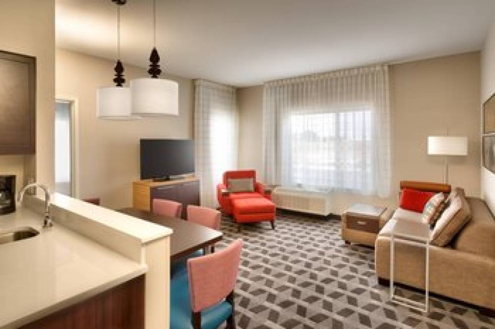 TownePlace Suites By Marriott Clovis 7