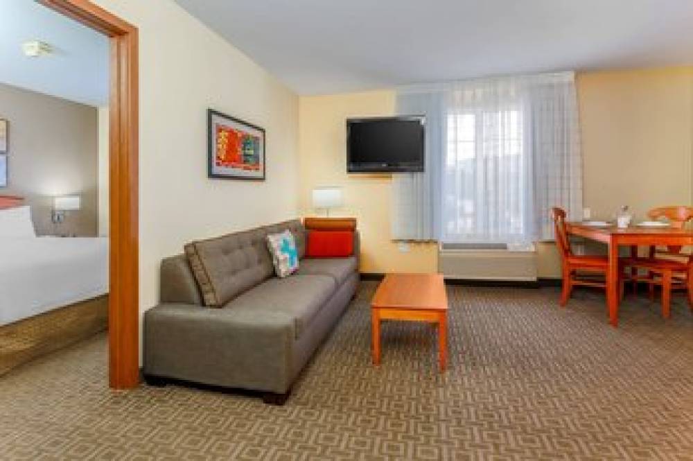 TownePlace Suites By Marriott College Station 9