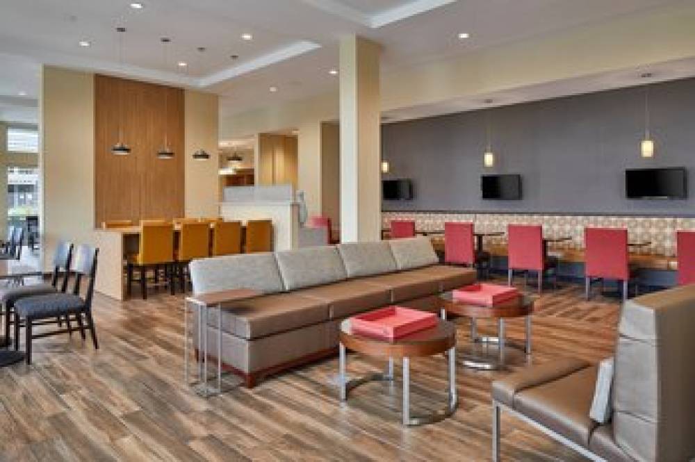 TownePlace Suites By Marriott Columbus North-OSU 6