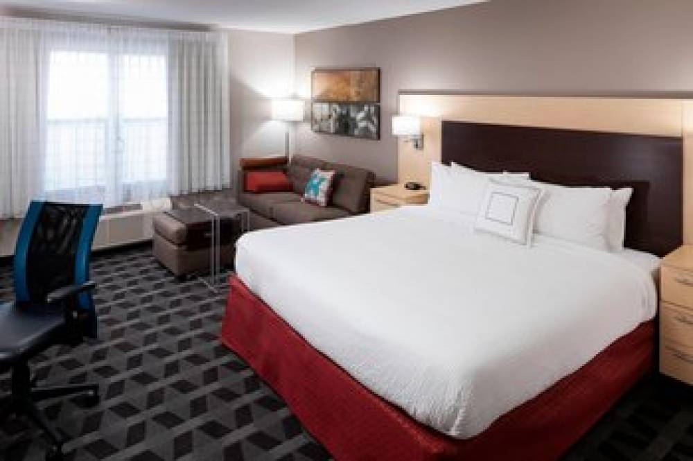 TownePlace Suites By Marriott Columbus 10