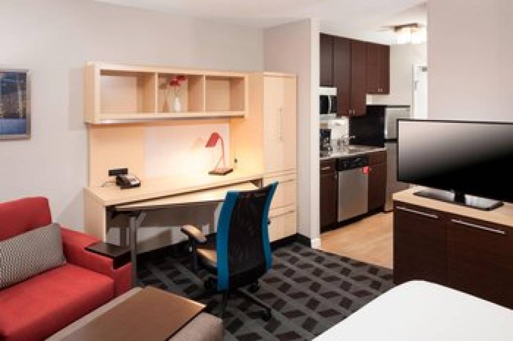 TownePlace Suites By Marriott Columbus 8