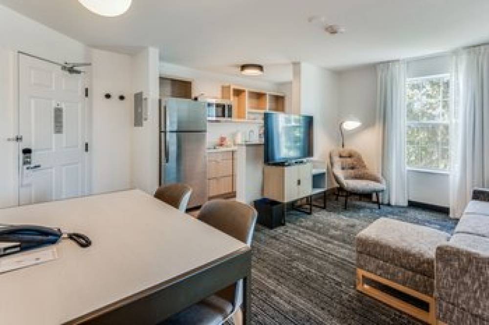 TownePlace Suites By Marriott Dallas Arlington North 10