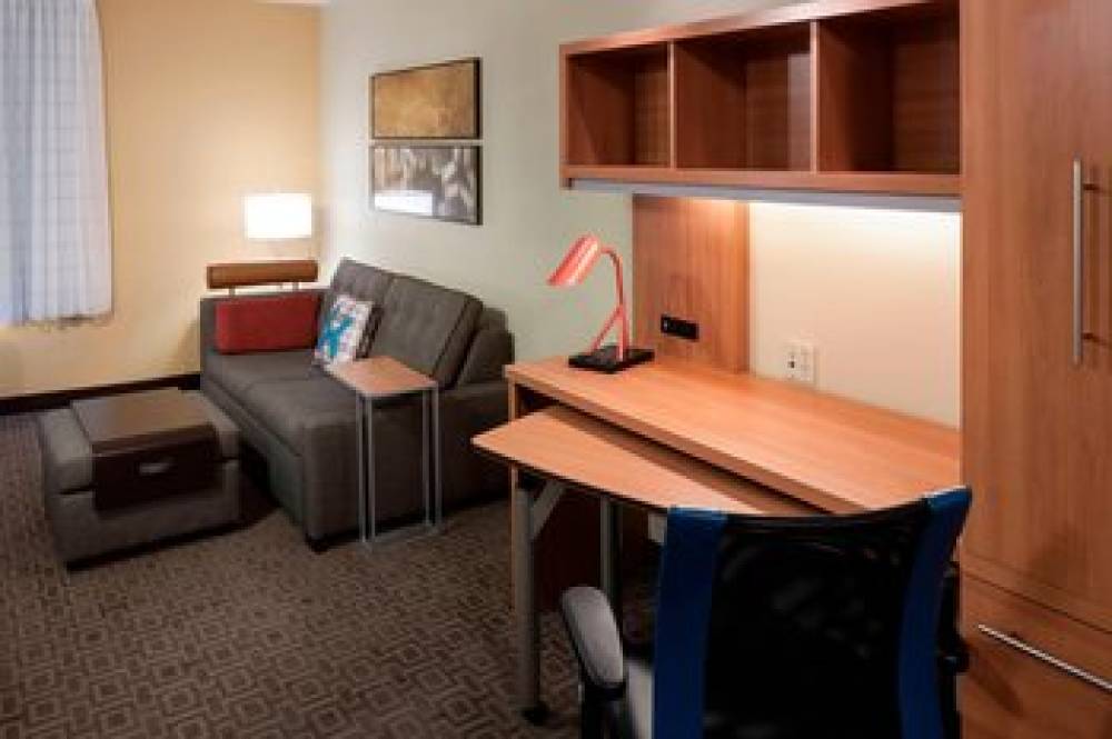 TownePlace Suites By Marriott Dallas Las Colinas 9