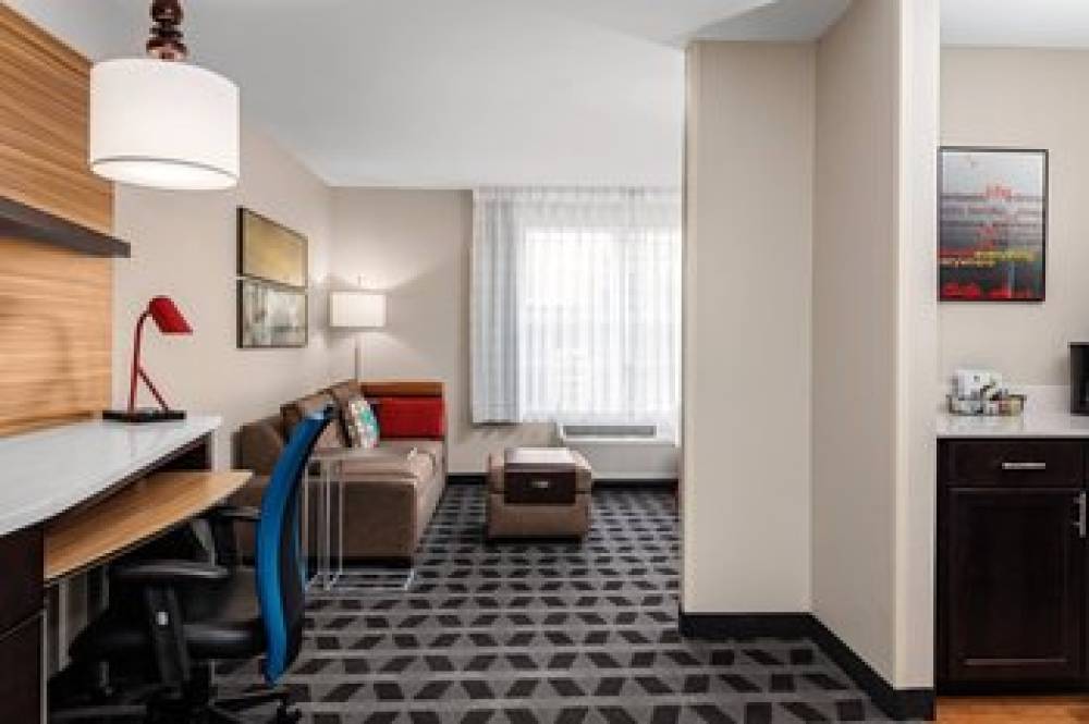 TownePlace Suites By Marriott Dallas Plano Legacy 6