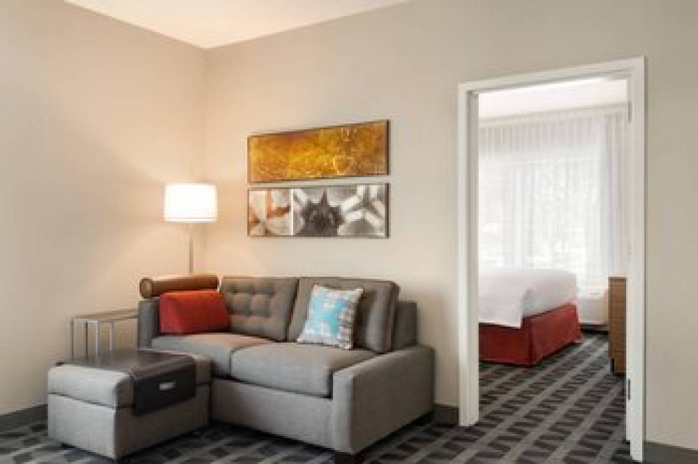 TownePlace Suites By Marriott Dubuque Downtown 9