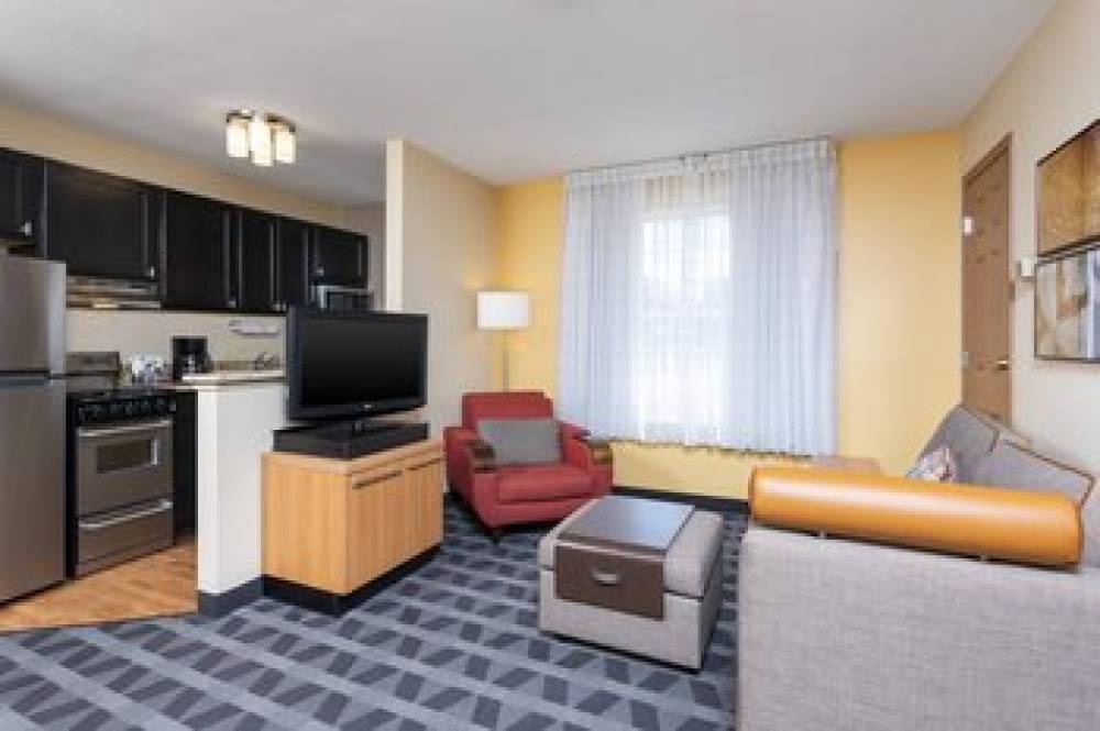 TownePlace Suites By Marriott East Lansing 5