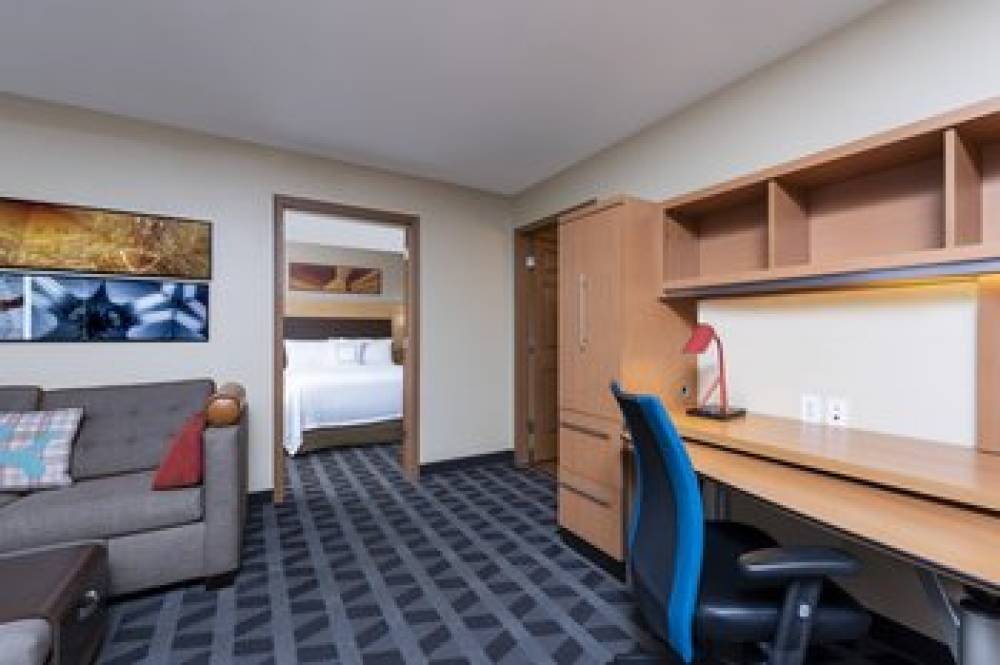 TownePlace Suites By Marriott East Lansing 6