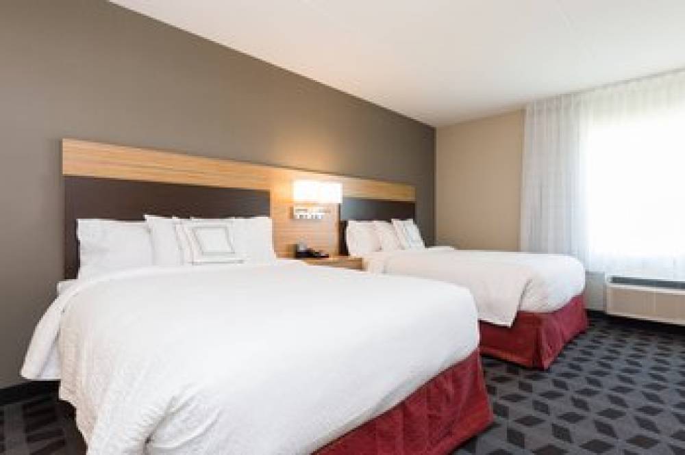 TownePlace Suites By Marriott Edmonton South 8