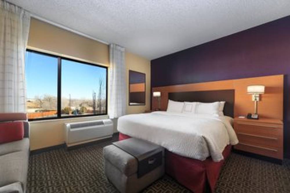 TownePlace Suites By Marriott Farmington 7