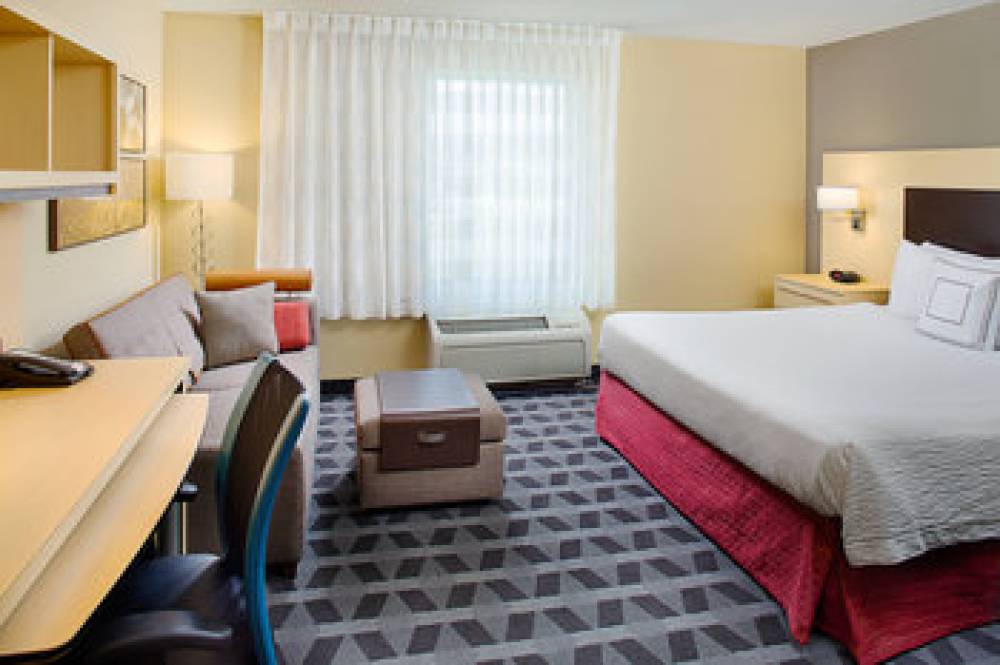 TownePlace Suites By Marriott Fayetteville North/Springdale 4