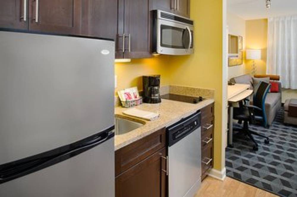 TownePlace Suites By Marriott Fayetteville North/Springdale 9