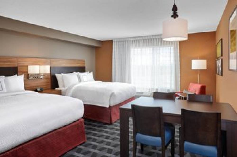 TownePlace Suites By Marriott Fort McMurray 4