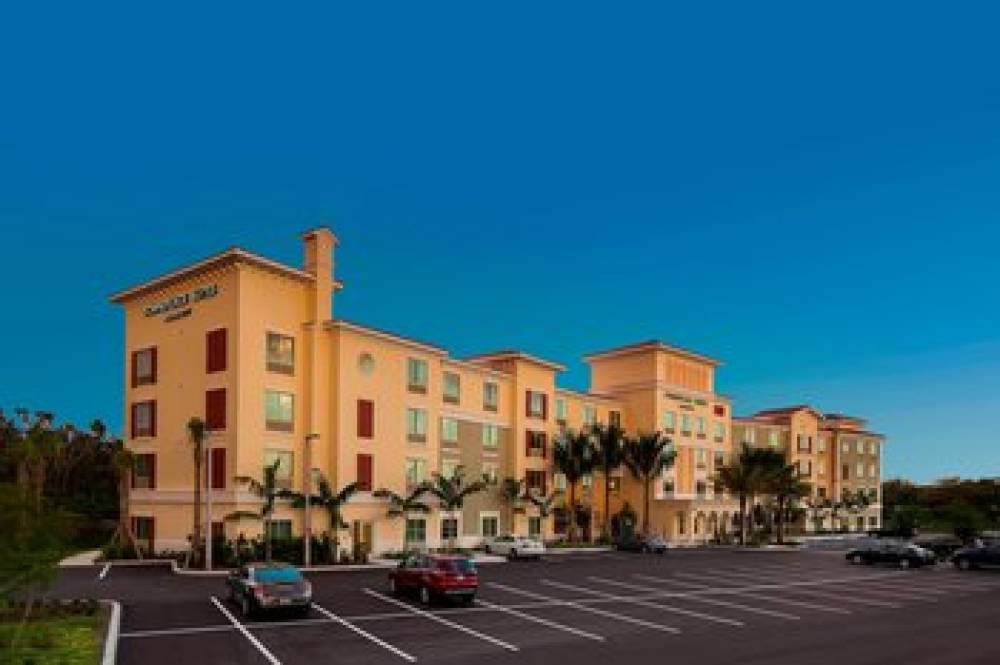 TownePlace Suites By Marriott Fort Myers Estero 2