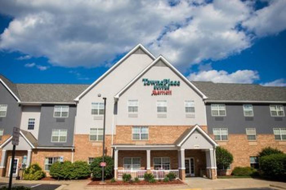 TownePlace Suites By Marriott Fredericksburg 2