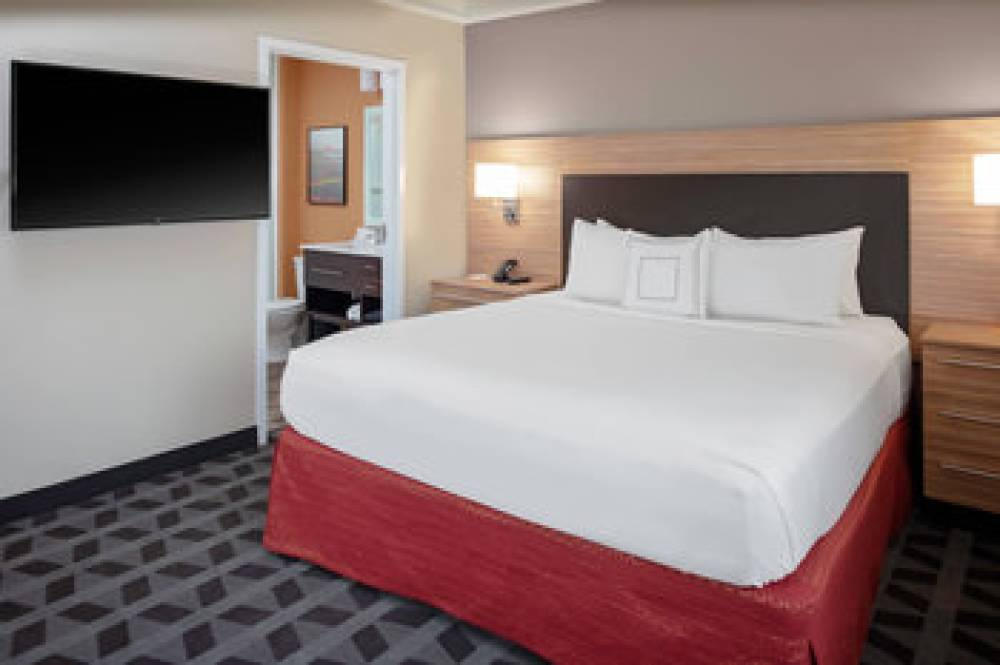 TownePlace Suites By Marriott Gainesville 8