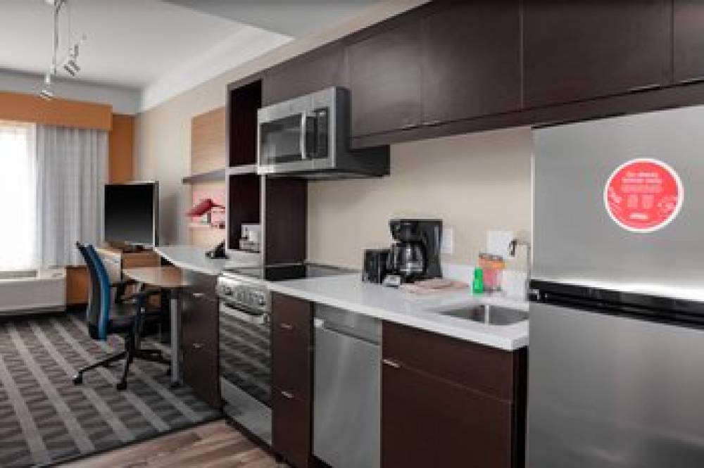 TownePlace Suites By Marriott Gainesville 9