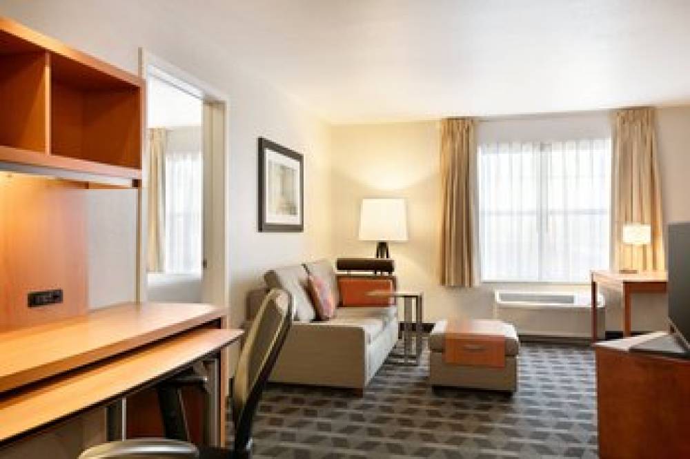 TownePlace Suites By Marriott Gaithersburg 7