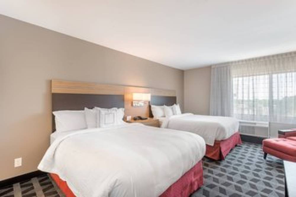 TownePlace Suites By Marriott Greensboro Coliseum Area 9