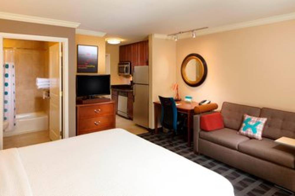 TownePlace Suites By Marriott Houston North-Shenandoah 10