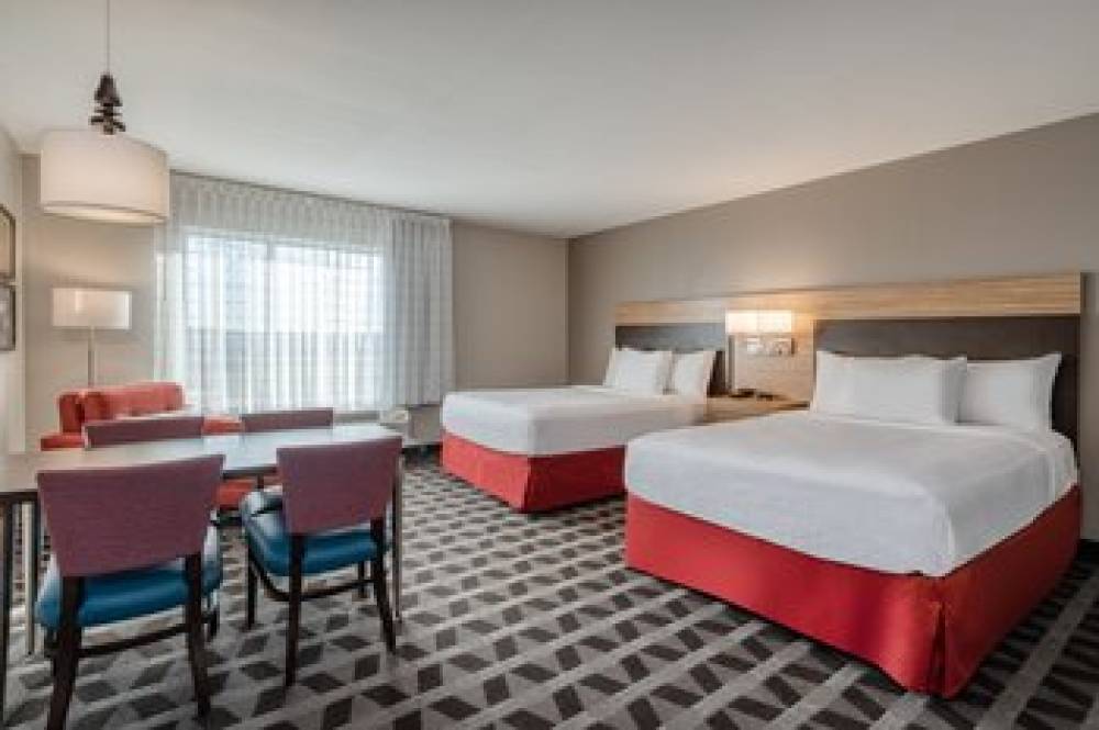 TownePlace Suites By Marriott Indianapolis Airport 9