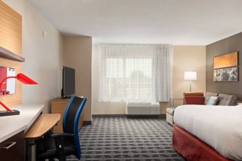 TownePlace Suites By Marriott Janesville 7