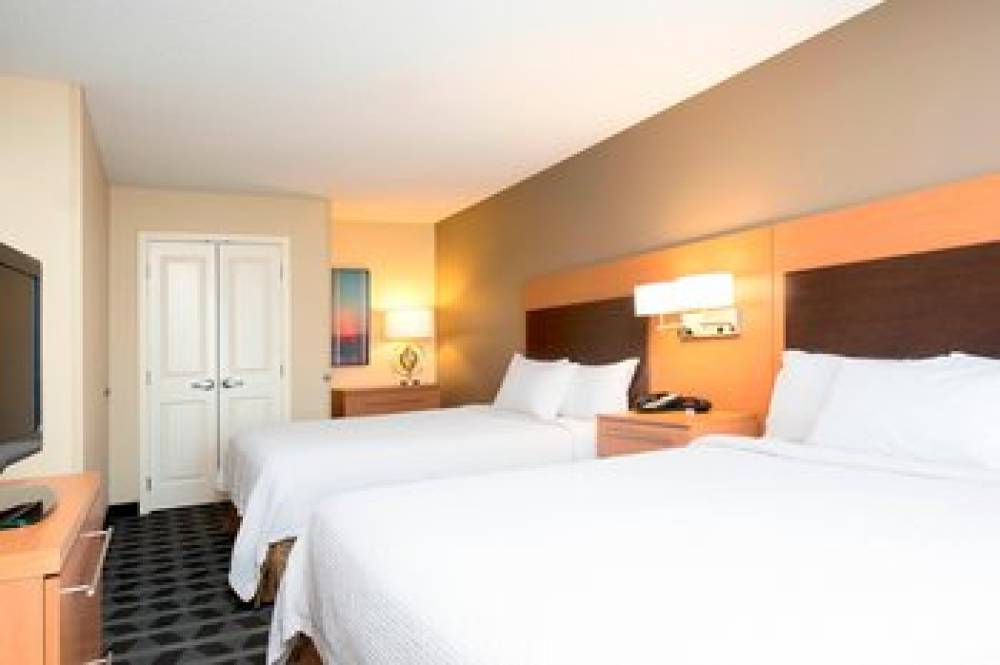 TownePlace Suites By Marriott Kalamazoo 8