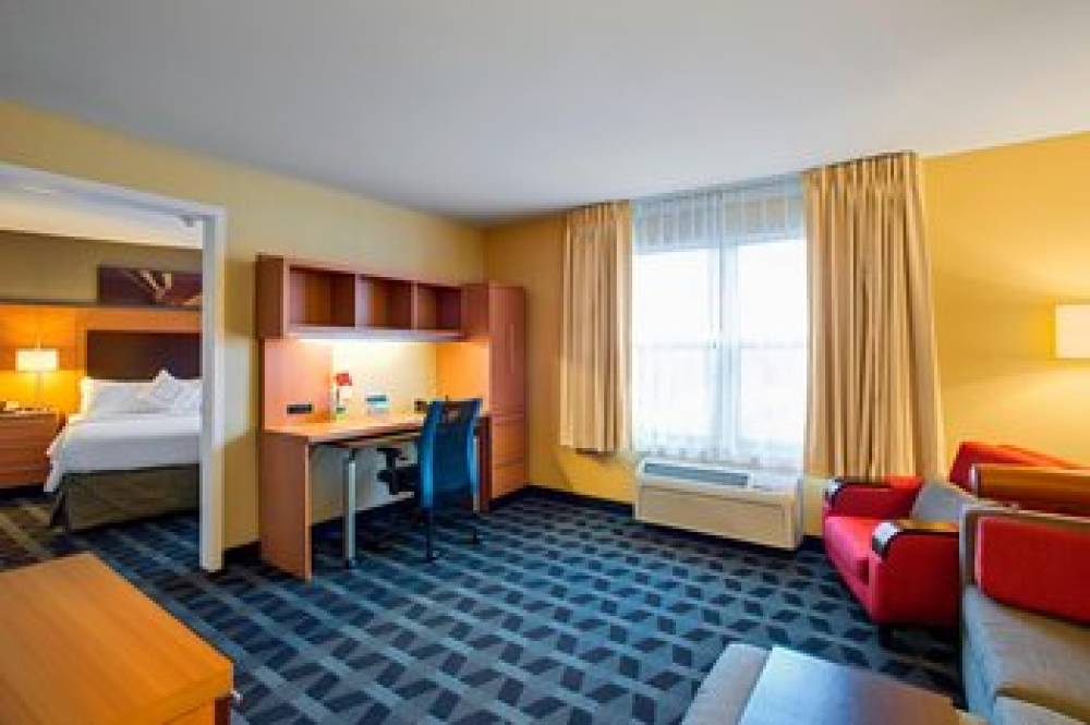 TownePlace Suites By Marriott Kansas City Overland Park 10