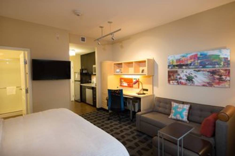 TownePlace Suites By Marriott Lincoln North 8