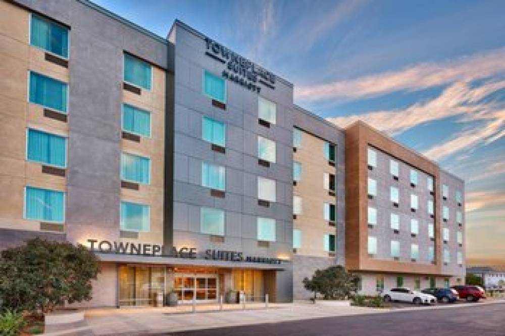 TownePlace Suites By Marriott Los Angeles LAX Hawthorne 2