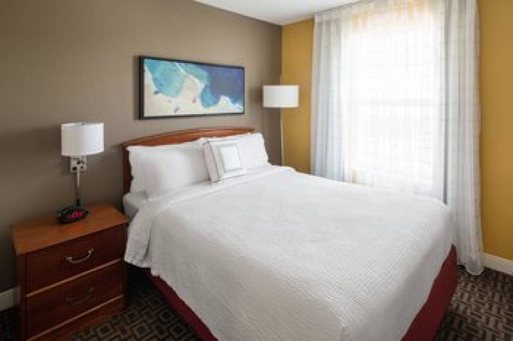 TownePlace Suites By Marriott Los Angeles LAX Manhattan Beach 8