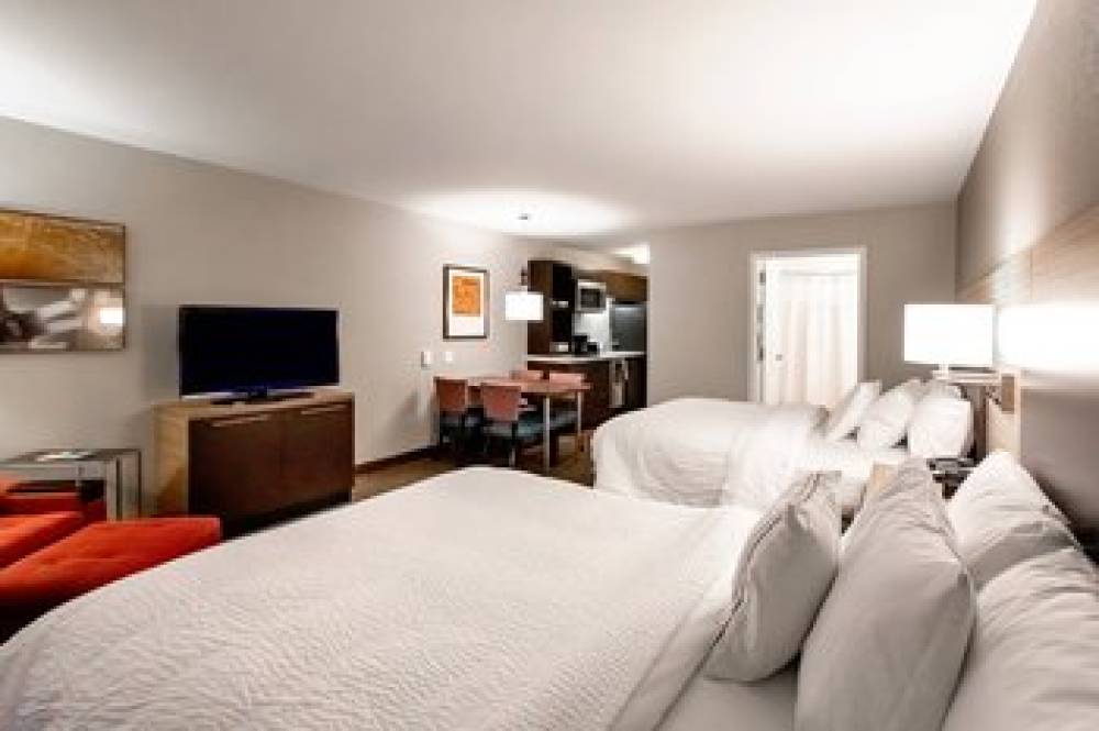 TownePlace Suites By Marriott Louisville Airport 9