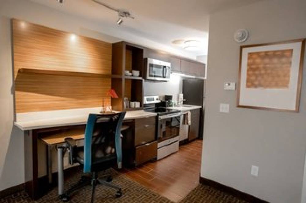 TownePlace Suites By Marriott Louisville Airport 7