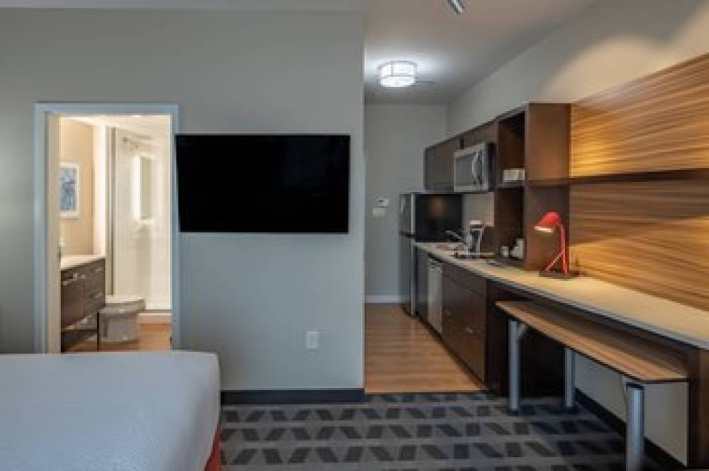 TownePlace Suites By Marriott Mesquite 9