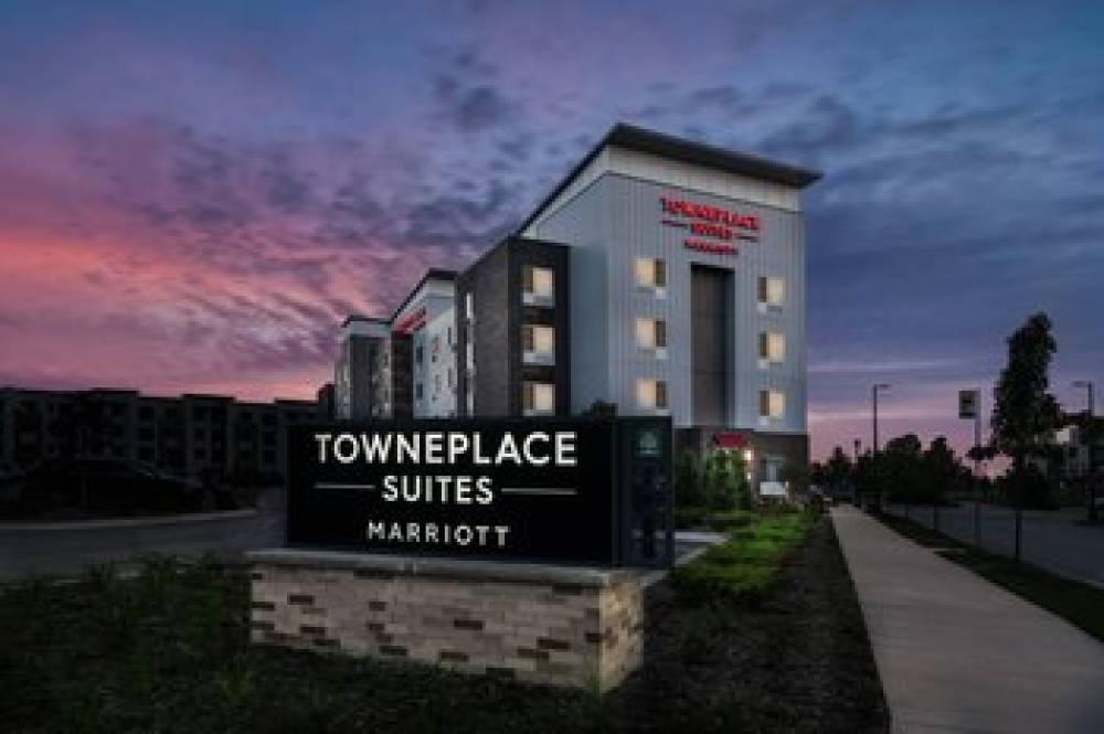 TownePlace Suites By Marriott Milwaukee Oak Creek 1