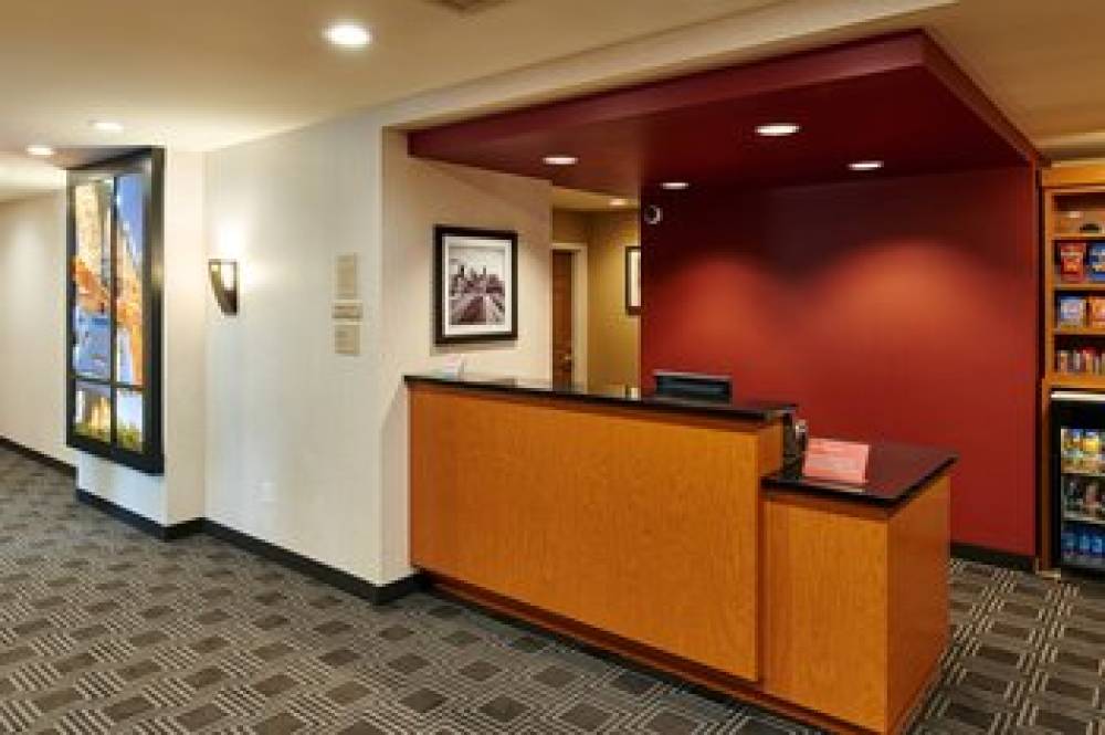 TownePlace Suites By Marriott Minneapolis Downtown North Loop 3