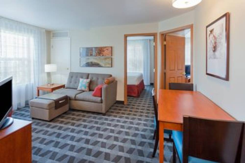 TownePlace Suites By Marriott Minneapolis West St Louis Park 9