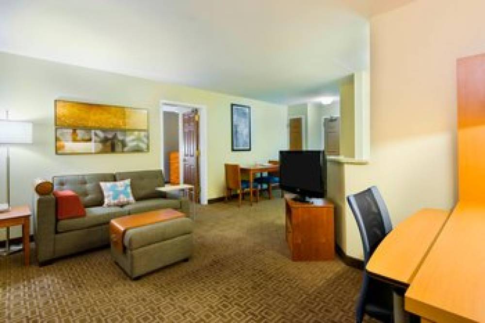 TownePlace Suites By Marriott Mobile 7