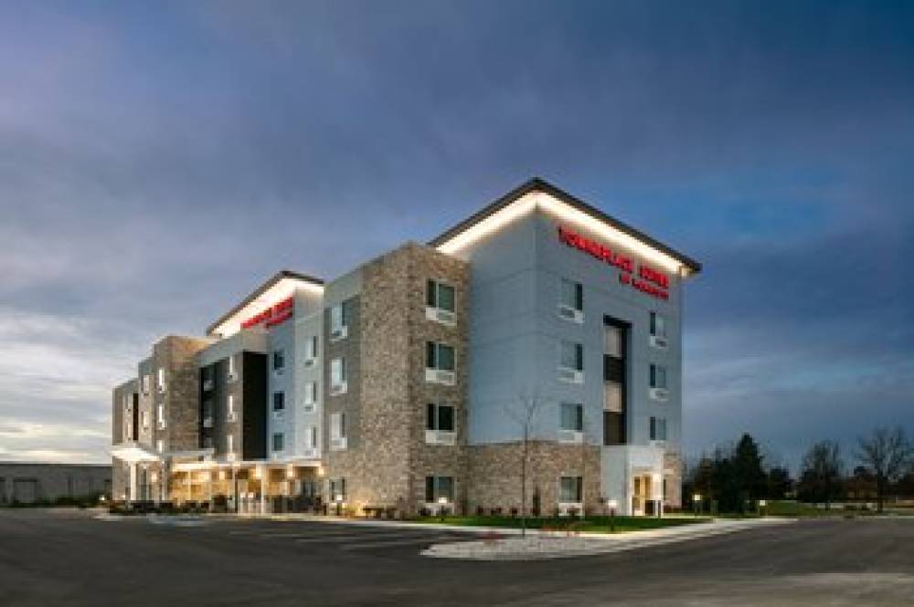 TownePlace Suites By Marriott Oconomowoc 1