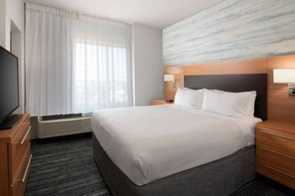 TownePlace Suites By Marriott Oklahoma City Airport 10