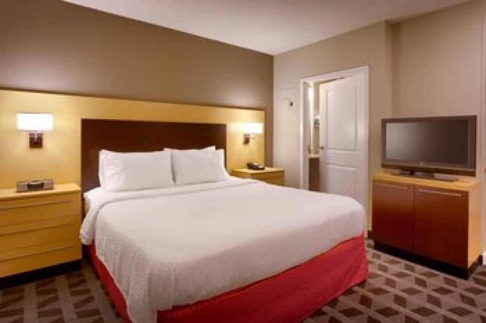 TownePlace Suites By Marriott Omaha West 7