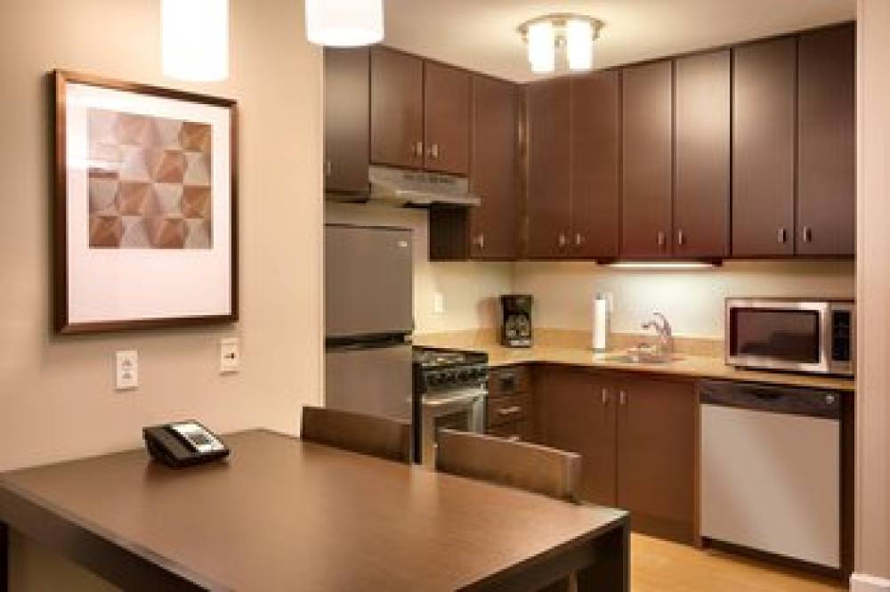 TownePlace Suites By Marriott Omaha West 9