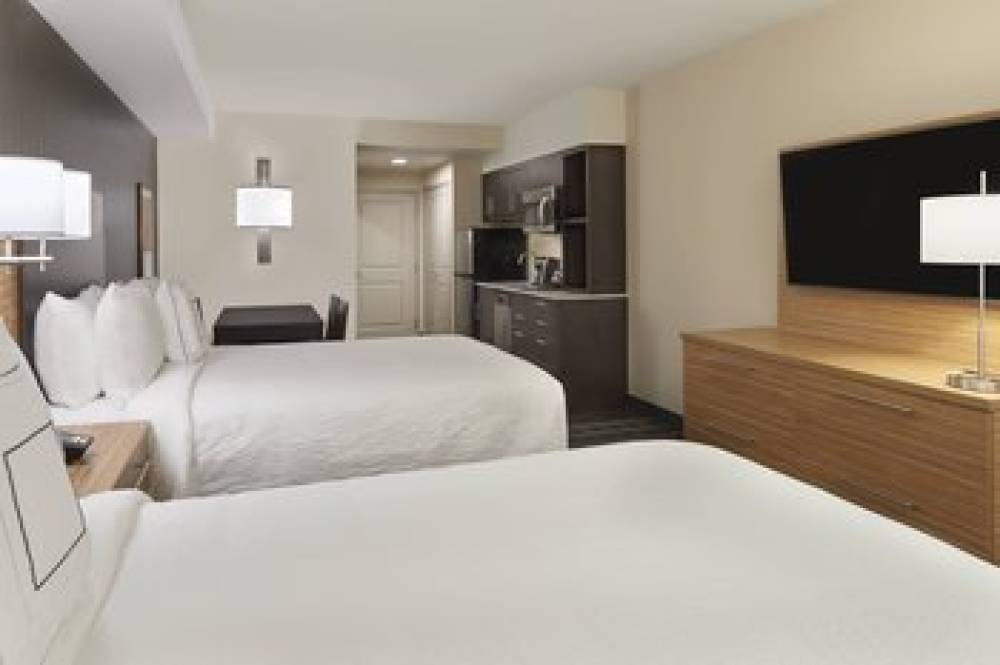 TownePlace Suites By Marriott Oshawa 10