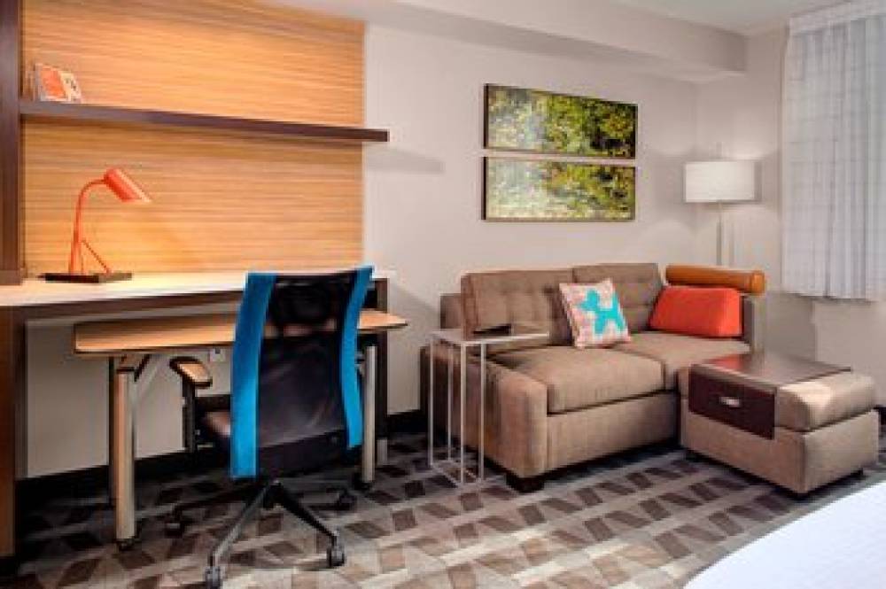 TownePlace Suites By Marriott Parkersburg 1