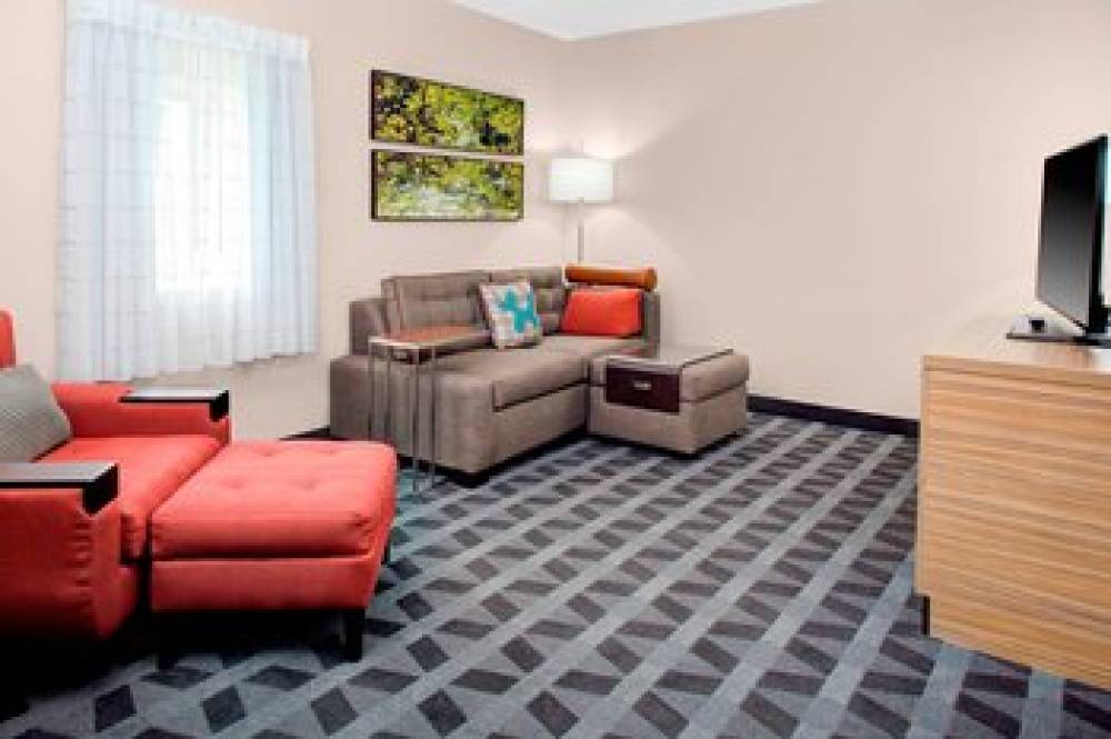 TownePlace Suites By Marriott Parkersburg 9