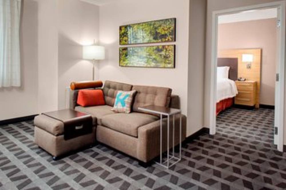 TownePlace Suites By Marriott Parkersburg 8