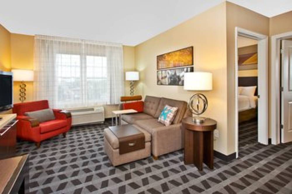 TownePlace Suites By Marriott Republic Airport Long Island Farmingdale 10