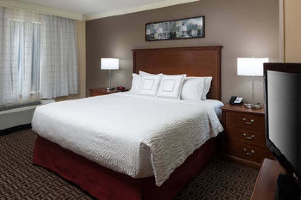 TownePlace Suites By Marriott San Antonio Airport 10