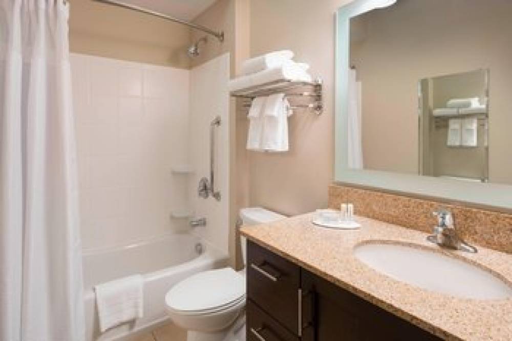 TownePlace Suites By Marriott San Diego Carlsbad Vista 8